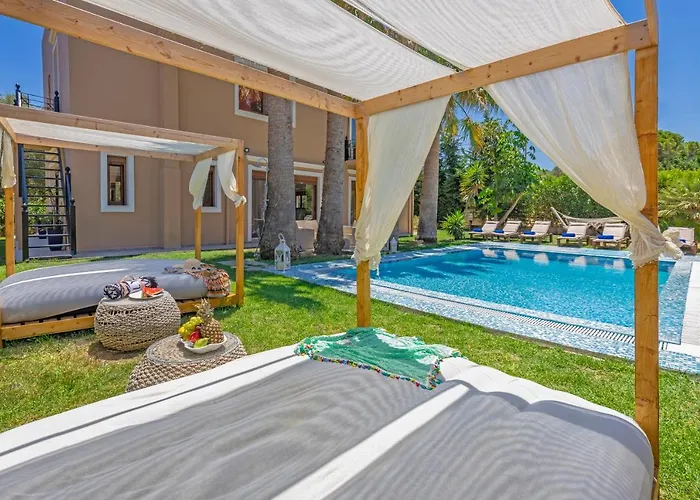 Luxury Mansion Rhodes ヴィラ イアリソス